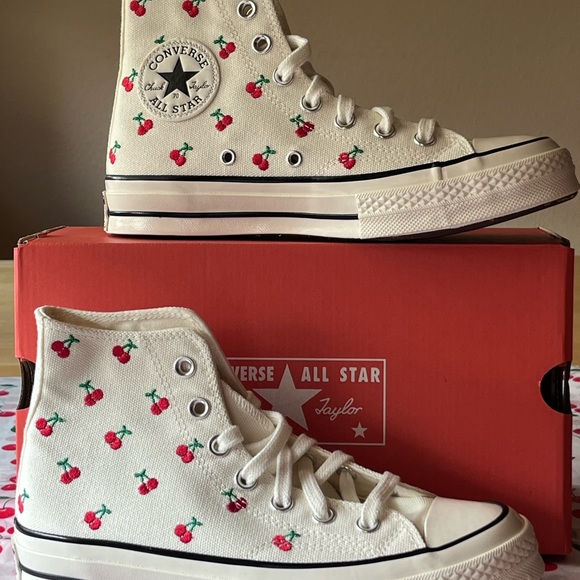 🍒 CHUCK TAYORS CHERRY HIGH TOP SNEAKERS 🍒